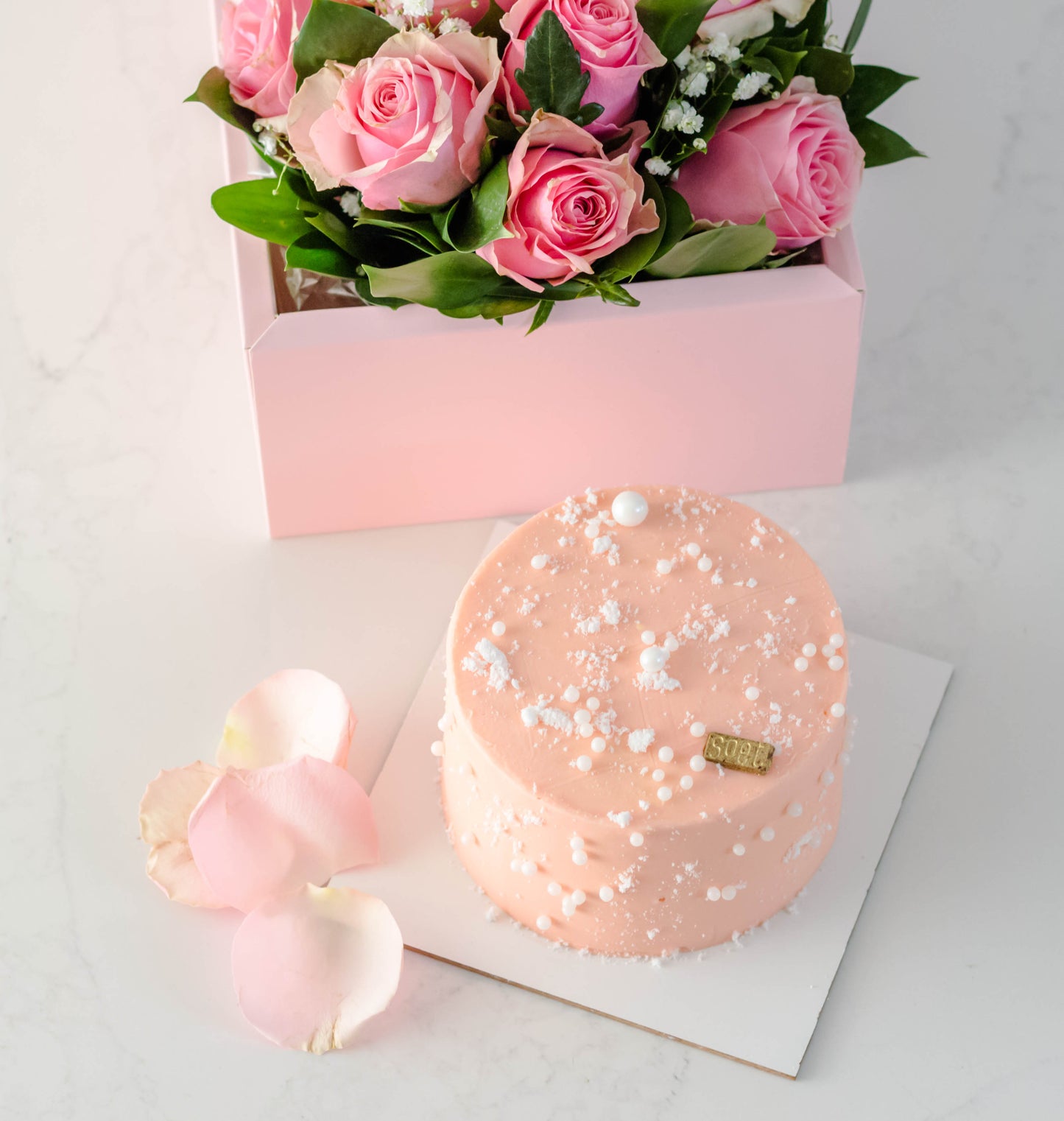 Buttercream & Blossoms Gift Box