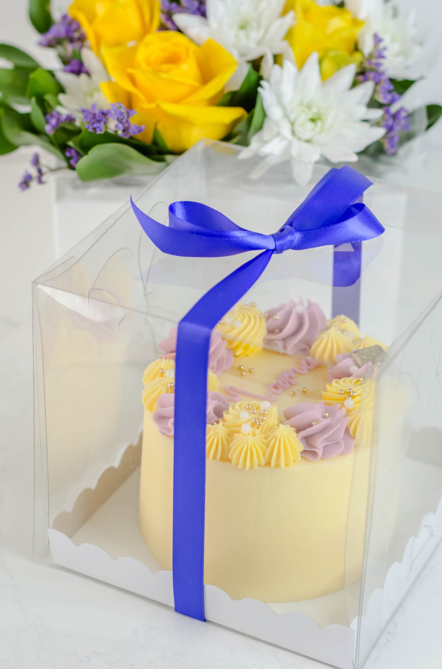 Golden Bloom Gift Box